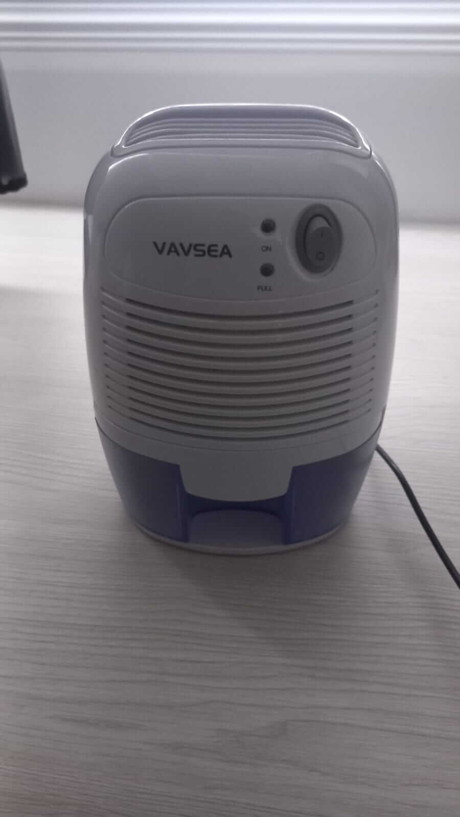 VAVSEA Small Electric Dehumidifier, 1200 Cubic Feet (215 sq ft) Portable Mini Dehumidifier Quiet Use for High Humidity in Home, Bathroom, Bedroom, Kitchen, Basements, Wardrobe Closet, Office, RV…